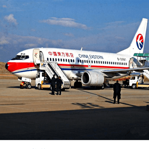 南宁机场快运航空快运业稳步发展的原因是什么？